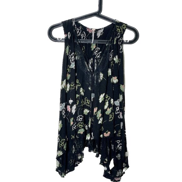 Free People Black Love Potion V Neck Cascading Floral Knit Lace Trim Tank Top S - Picture 1 of 6